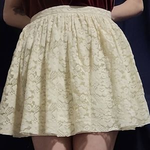 Cute off-white beige floral lace skater skirt